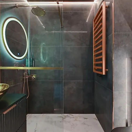 Appartement Glamorous Jacuzzi By Downtown Gdańsk